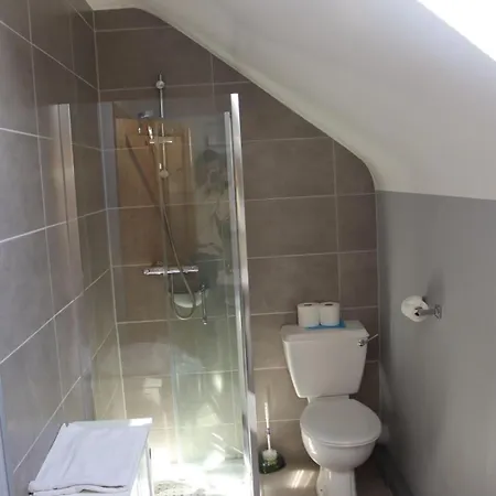 Ideally Located 1 Bedroom Sleeps 3 Coastal *